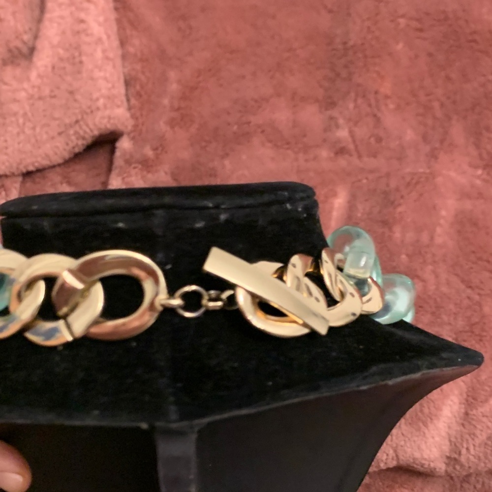 Chic Translucent Green Lucite Looping Statement N… - image 2